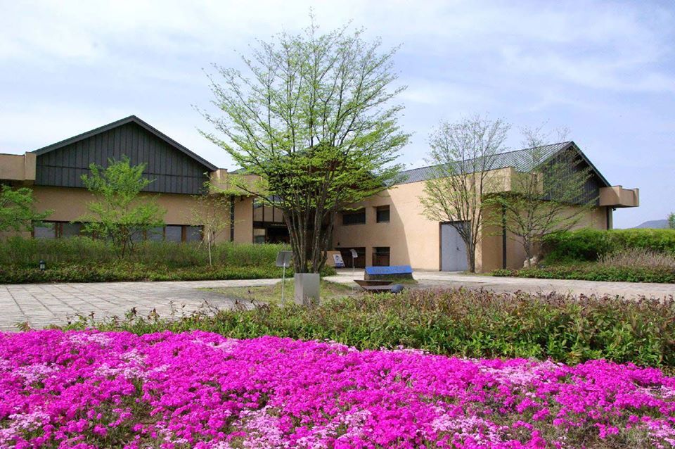 HIROSHI NAITO và thiết kế kiến trúc cho người dân.