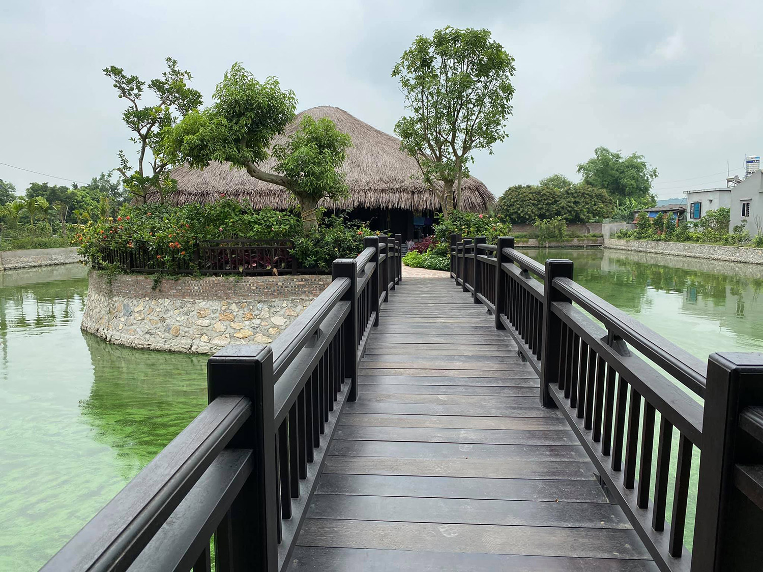 HÀ NAM - LAKE HOUSE