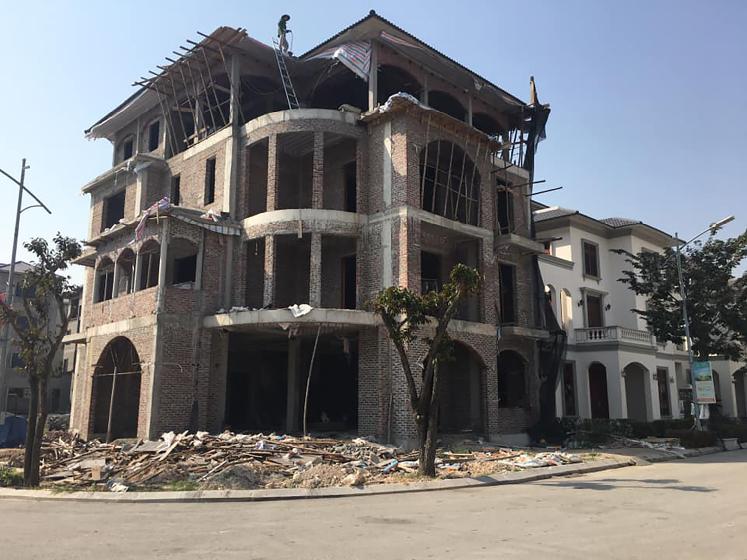 MR.HOAN VILLA - HẠ LONG