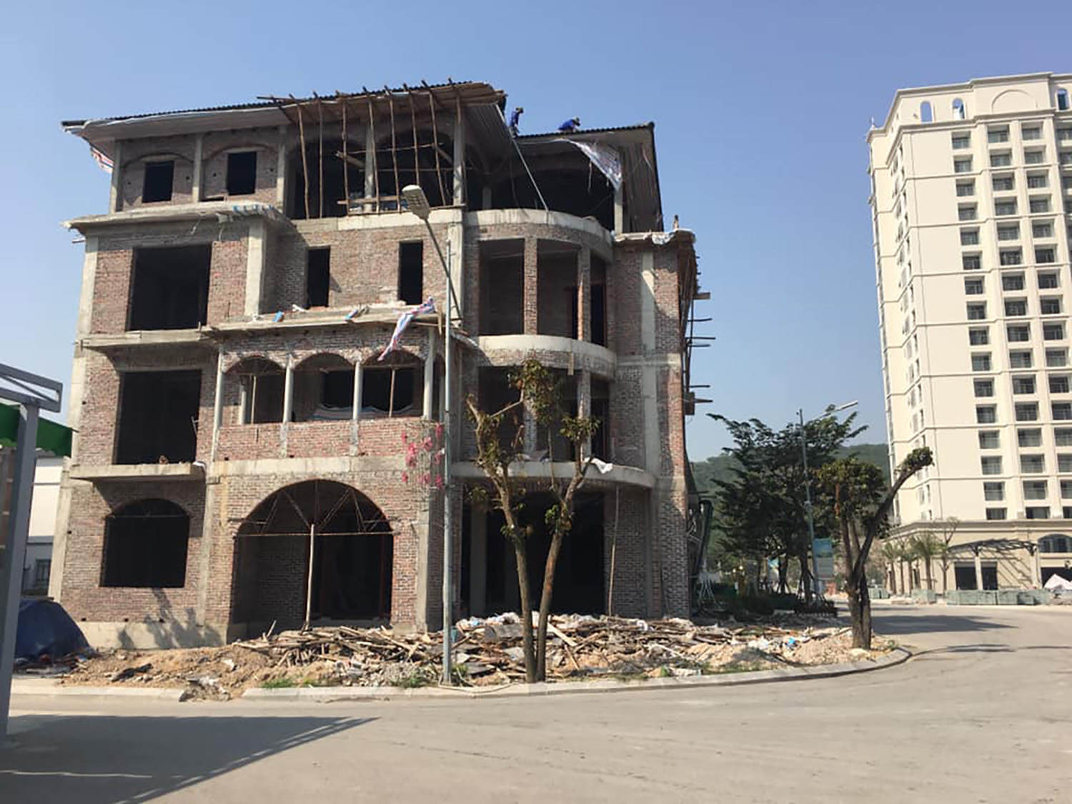 MR.HOAN VILLA - HẠ LONG