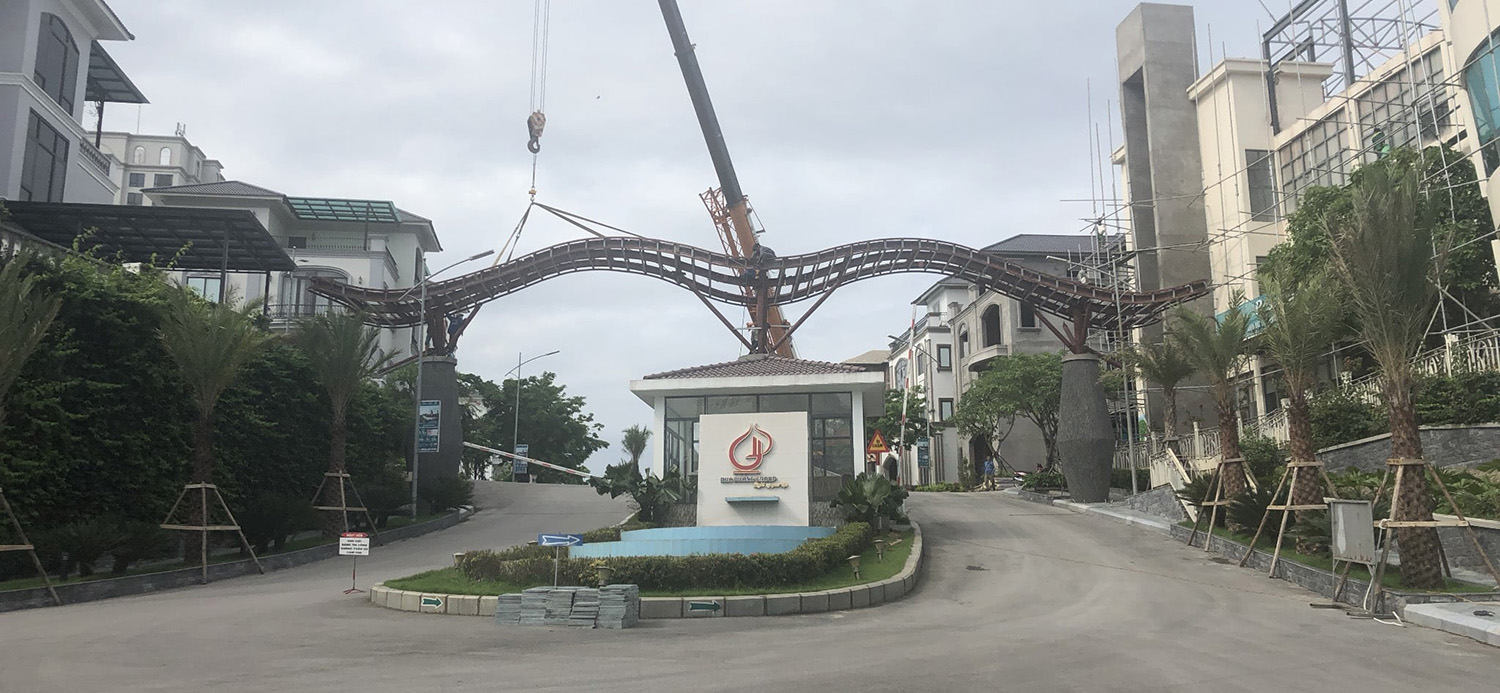 Cổng và cảnh quan dự án Berlyver hills Hạ Long